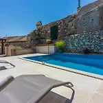 Casa Royal Semesterbostad Bribir (Primorje-Gorski Kotar)