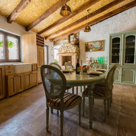 Casa Royal Semesterbostad
