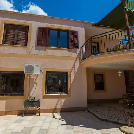 Casa Royal Holiday home